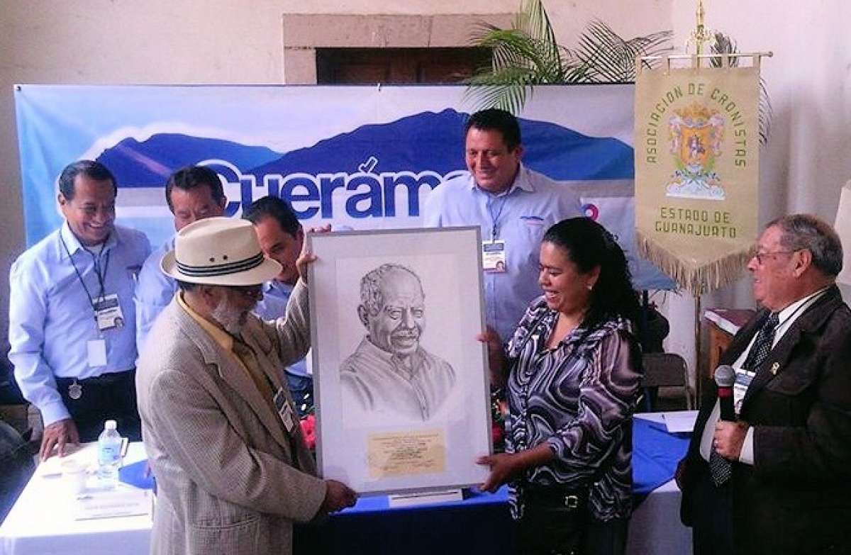 Se rindió homenaje a don “Gonzita”, Excronista de Cuerámaro